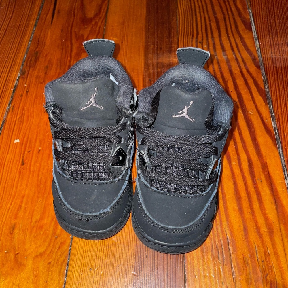 Jordan 4